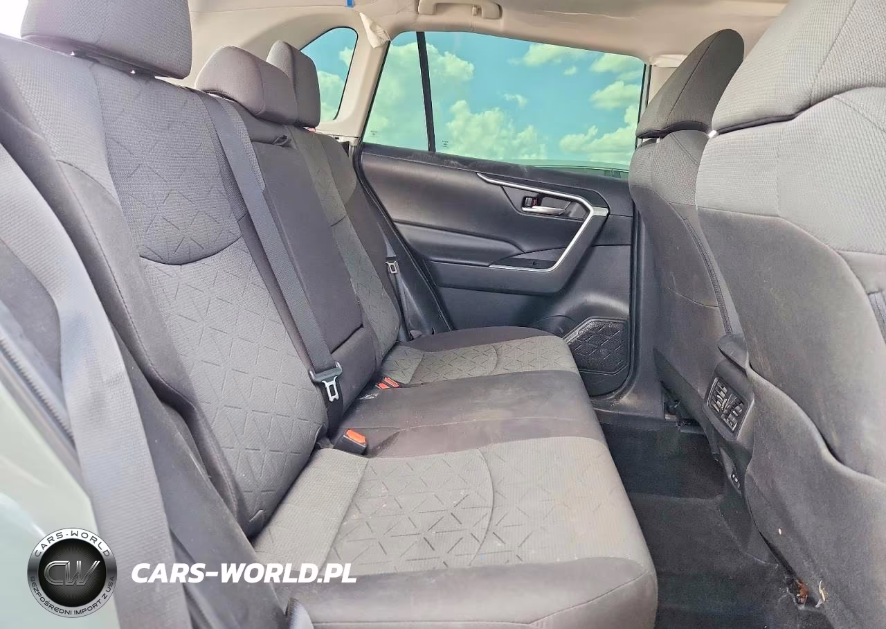 2022 Toyota Rav4 Xle VIN:2T3W1RFV6NW185852 - 11