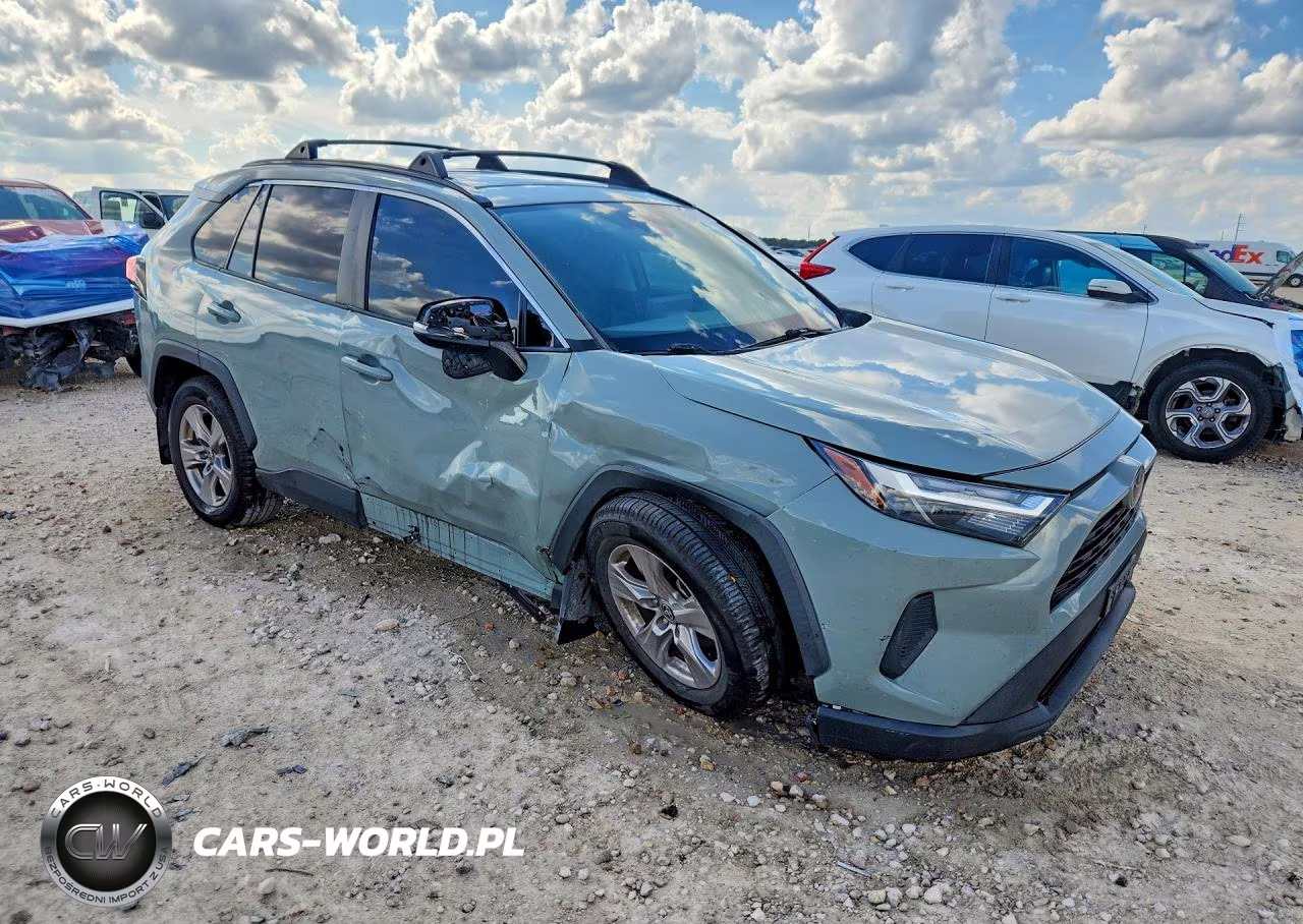 2022 Toyota Rav4 Xle VIN:2T3W1RFV6NW185852 - 4
