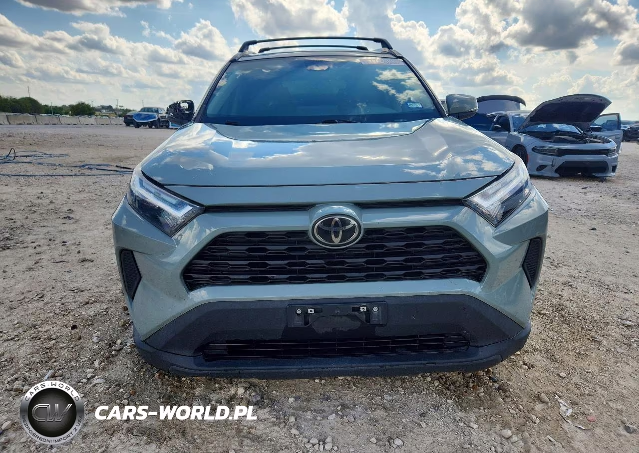 2022 Toyota Rav4 Xle VIN:2T3W1RFV6NW185852 - 5