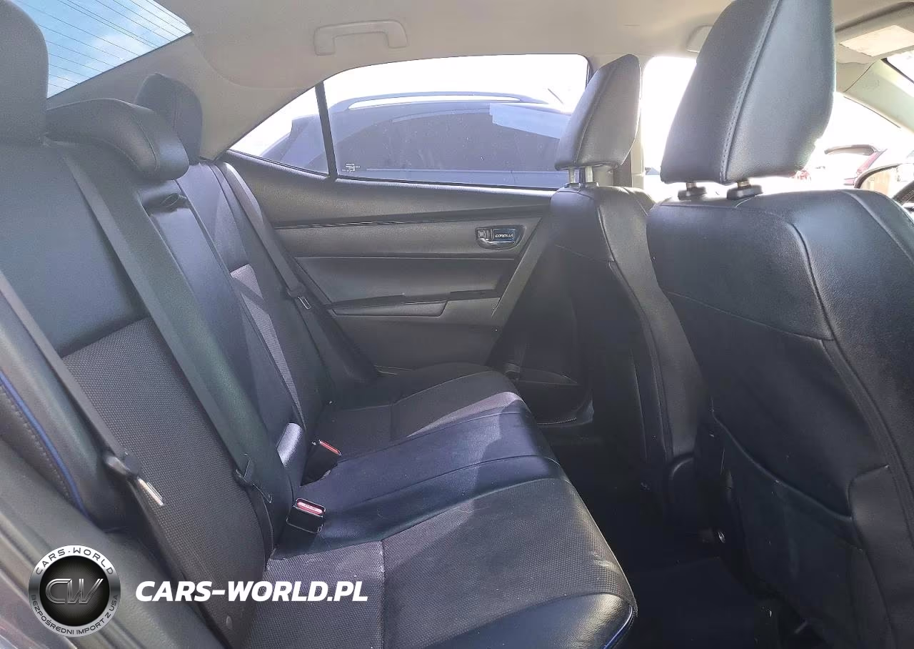 2017 Toyota Corolla Se VIN:5YFBURHE3HP628539 - 10