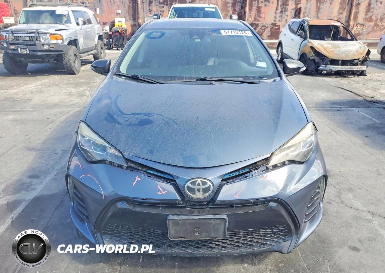 2017 Toyota Corolla Se VIN:5YFBURHE3HP628539 - 5