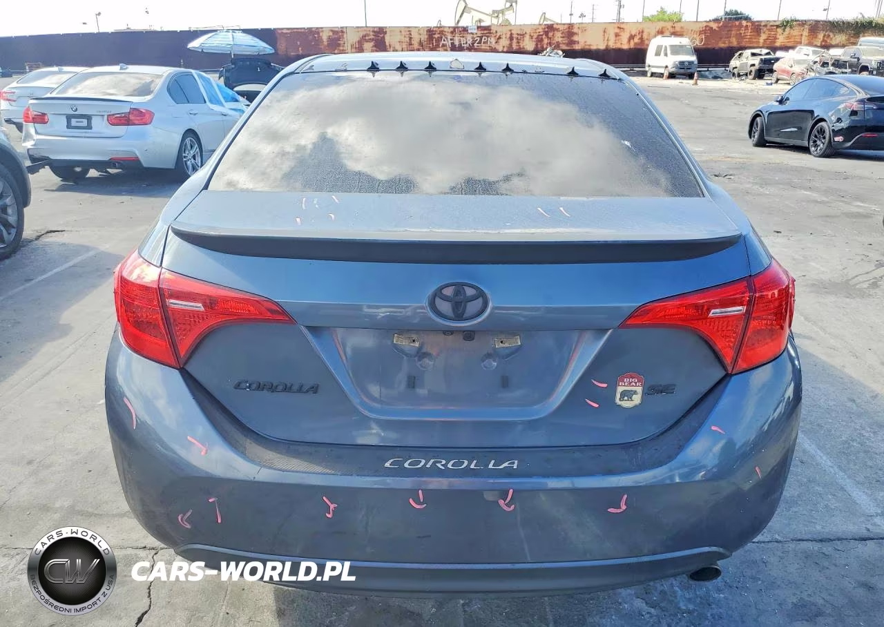 2017 Toyota Corolla Se VIN:5YFBURHE3HP628539 - 6