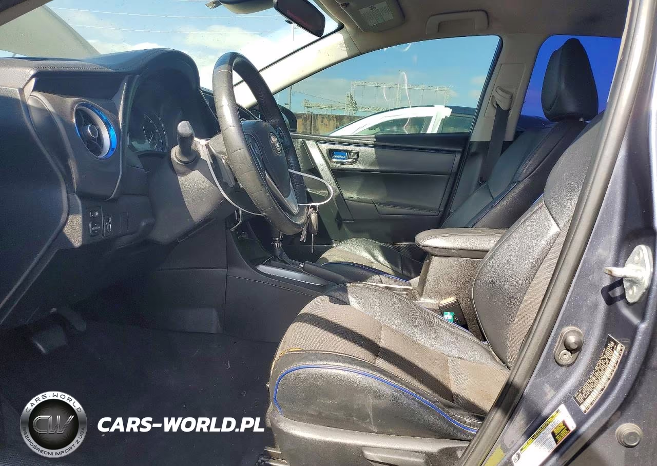 2017 Toyota Corolla Se VIN:5YFBURHE3HP628539 - 7