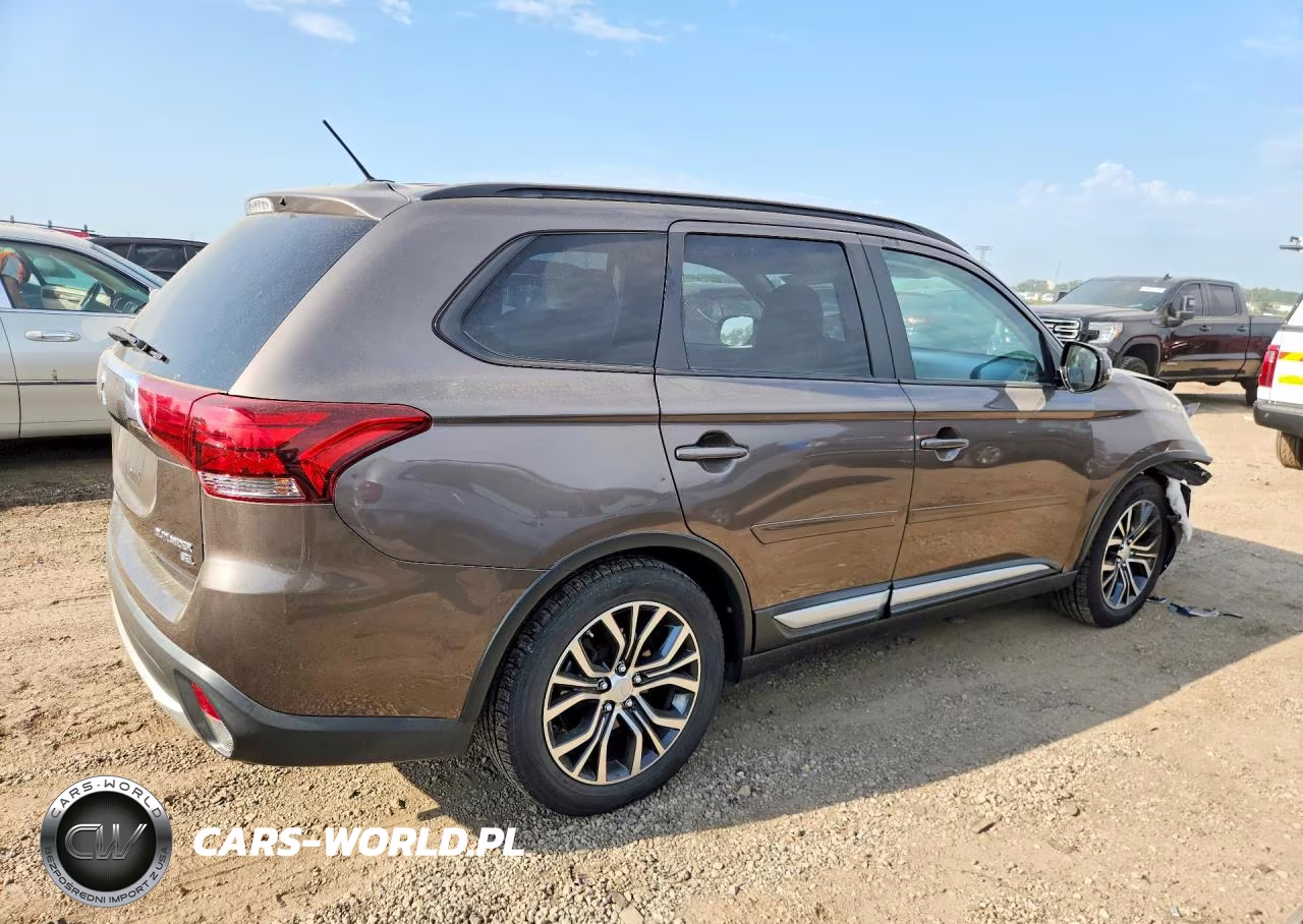 2016 Mitsubishi Outlander Se VIN:JA4AD3A38GZ049997 - 3