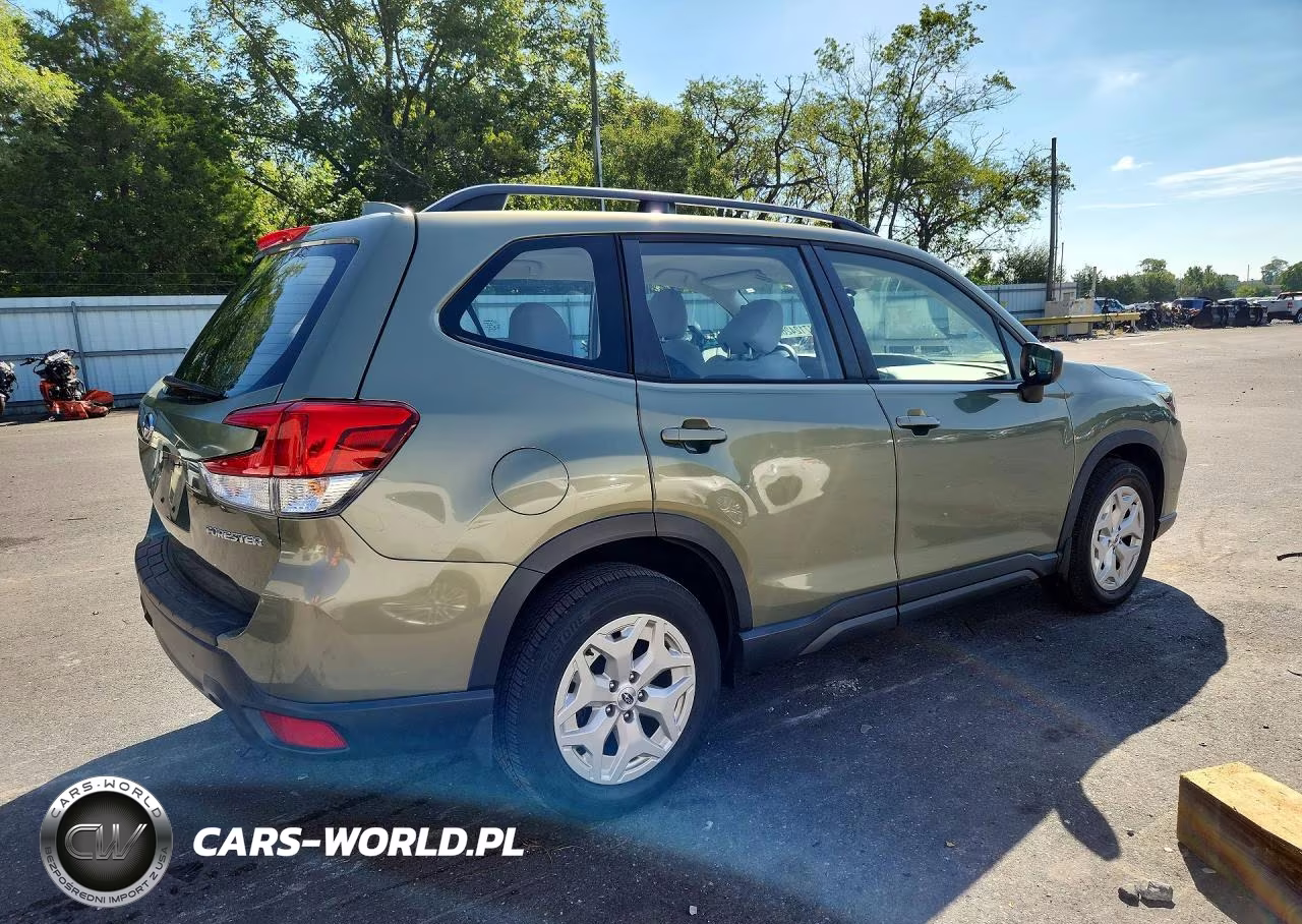 2019 Subaru Forester VIN:JF2SKACC6KH572338 - 3