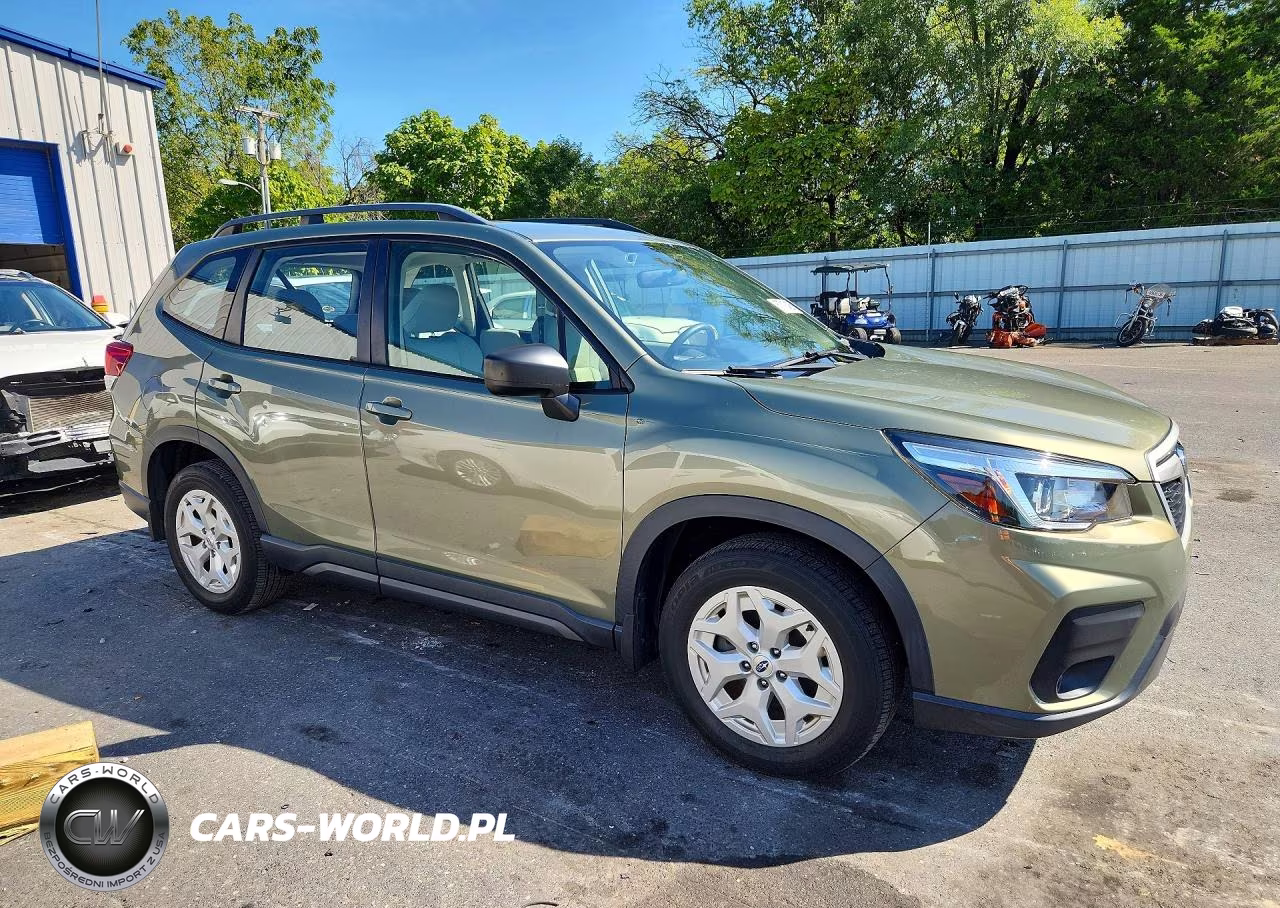 2019 Subaru Forester VIN:JF2SKACC6KH572338 - 4