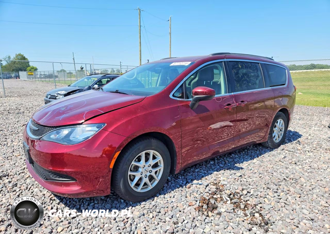2021 Chrysler Voyager Lxi VIN:2C4RC1DG2MR506047 - 1