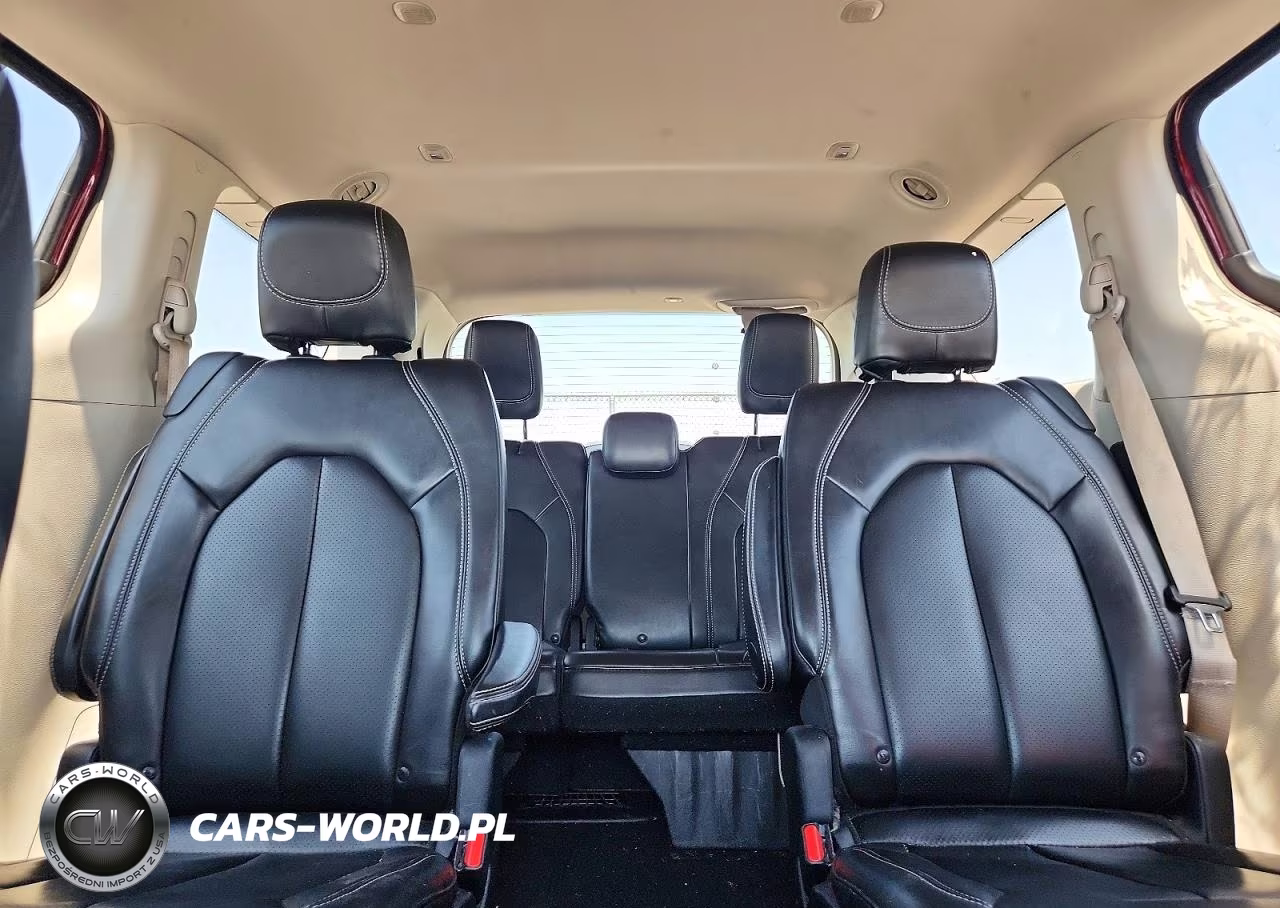 2021 Chrysler Voyager Lxi VIN:2C4RC1DG2MR506047 - 10
