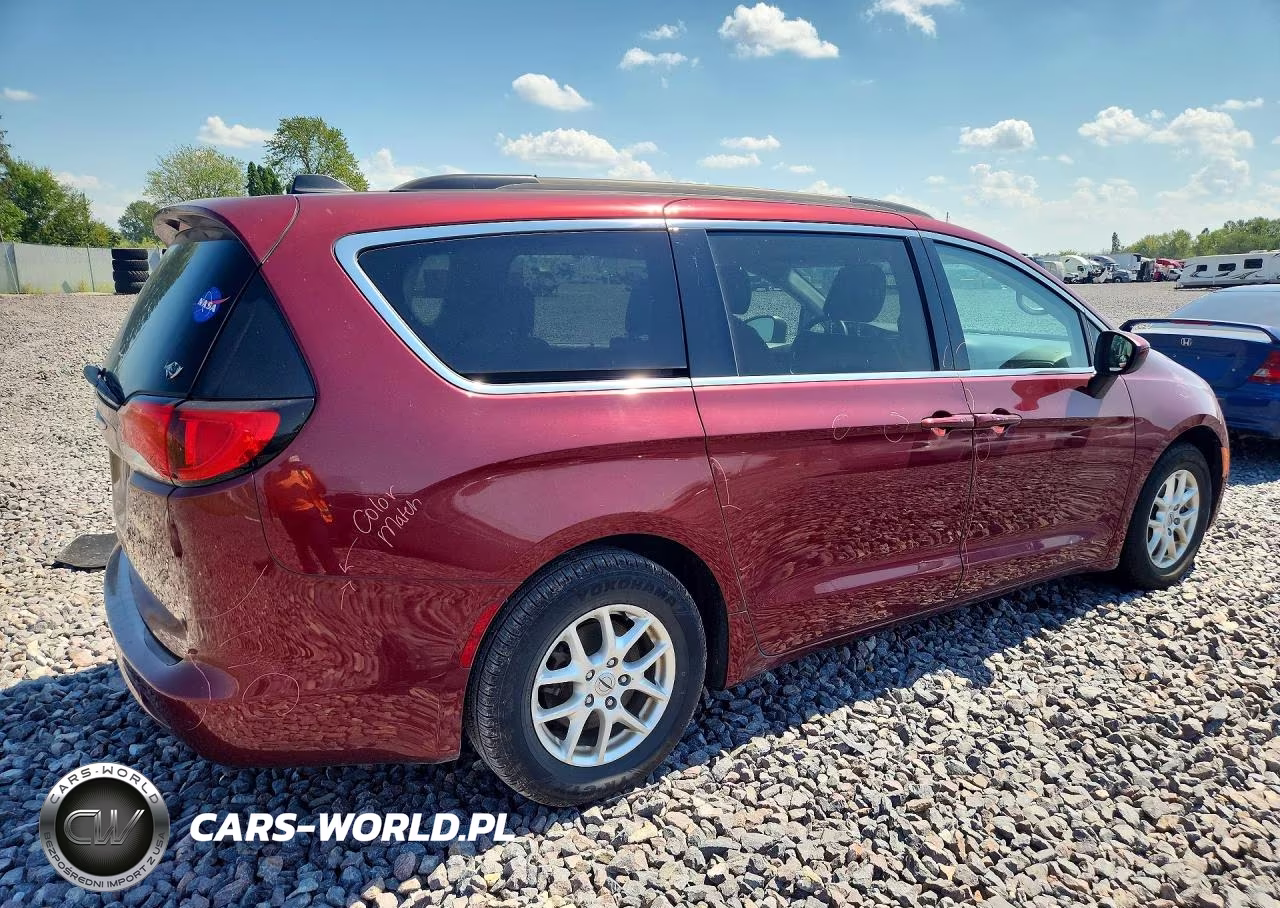2021 Chrysler Voyager Lxi VIN:2C4RC1DG2MR506047 - 3