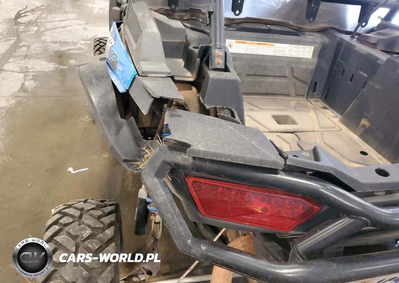 2015 Polaris Rzr Xp 1000 Eps VIN:4XAVDE990FB952882 - 9