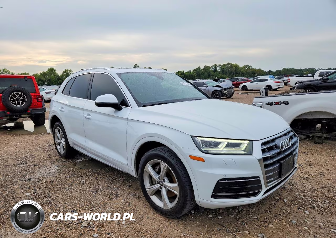 2020 Audi Q5 Premium Plus VIN:WA1BNAFY0L2104973 - 4