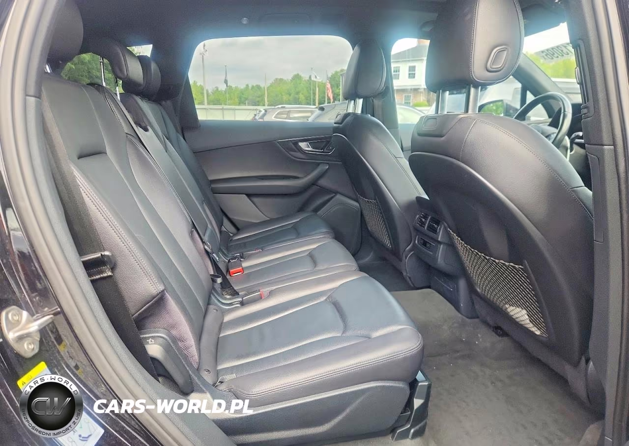 2017 Audi Q7 Premium Plus VIN:WA1LAAF76HD004704 - 11