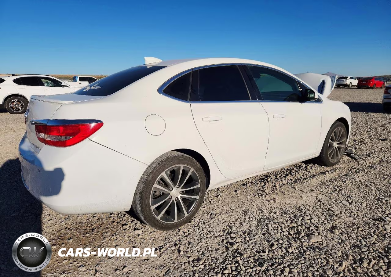 2017 Buick Verano Sport Touring VIN:1G4PR5SK6H4117789 - 3