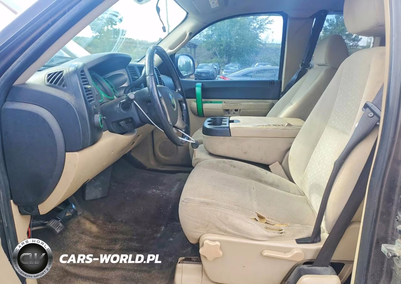 2007 Chevrolet Silverado K1500 VIN:2GCEK19C871666847 - 7