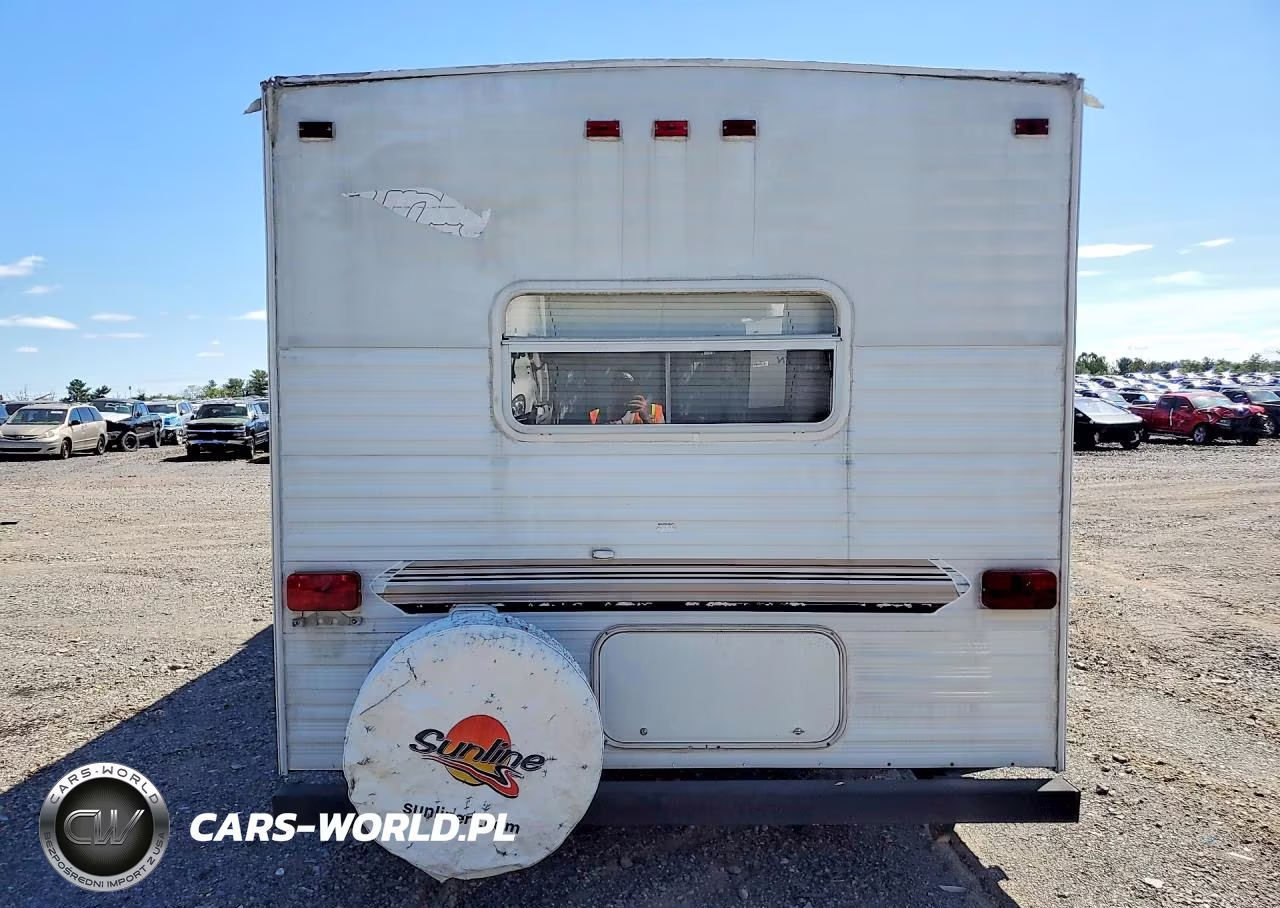 2004 Sunline Camper VIN:1LC2S2M2X4D265084 - 6