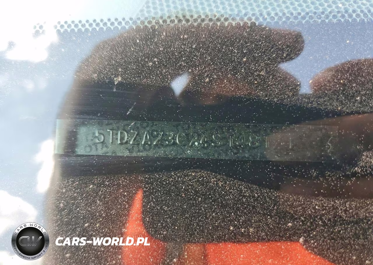 2004 Toyota Sienna Le 7 Passenger VIN:5TDZA23C74S148171 - 14