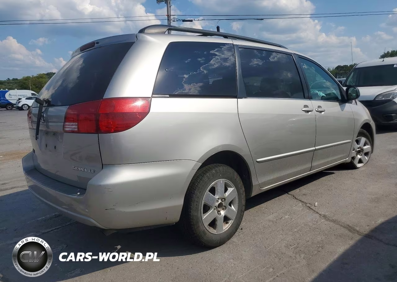 2004 Toyota Sienna Le 7 Passenger VIN:5TDZA23C74S148171 - 3