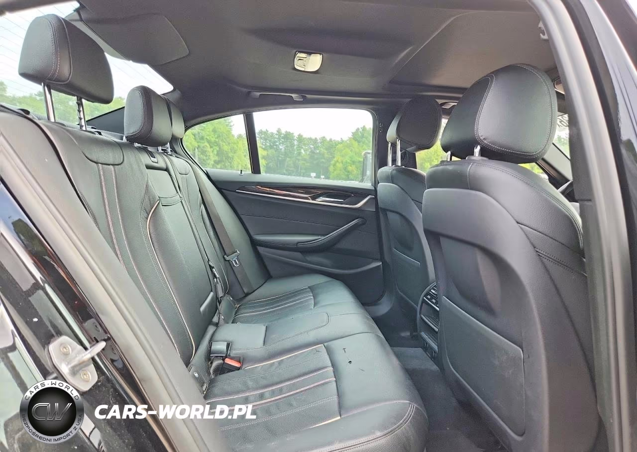 2018 BMW 530Xe VIN:WBAJB1C54JB084449 - 10