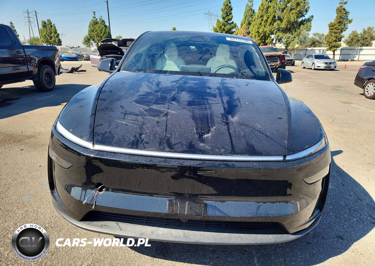 2026 Tesla Model Y VIN:7SAYGDEE0TF369959 - 5