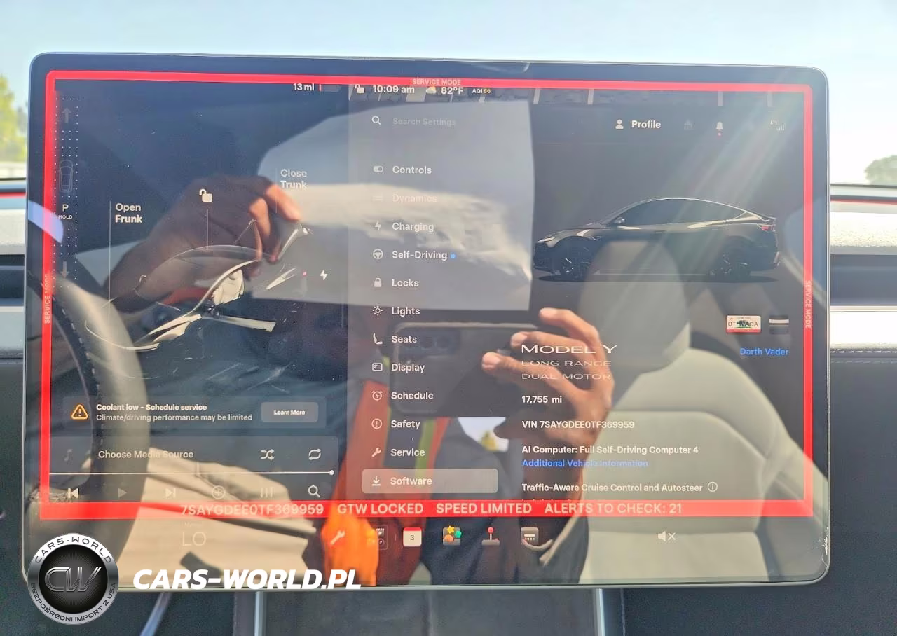 2026 Tesla Model Y VIN:7SAYGDEE0TF369959 - 9