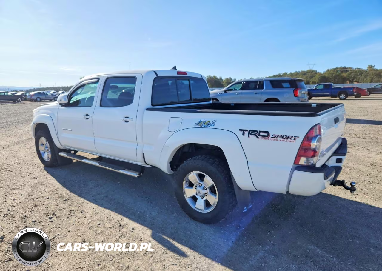 2015 Toyota Tacoma Double Cab Long Bed VIN:3TMMU4FN5FM077646 - 2