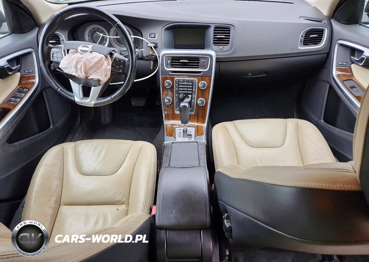 2012 Volvo S60 T5 VIN:YV1622FS7C2044704 - 8
