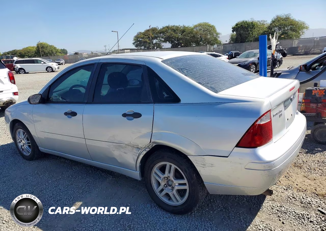 2005 Ford Focus Zx4 VIN:1FAFP34N25W246197 - 2