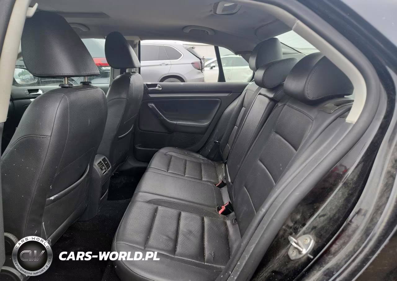 2009 Volkswagen Jetta VIN:3VWRZ71K49M176238 - 10
