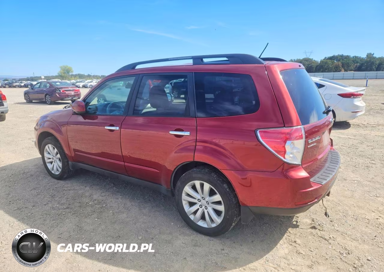 2012 Subaru Forester 2.5X Premium VIN:JF2SHADC1CG433917 - 2
