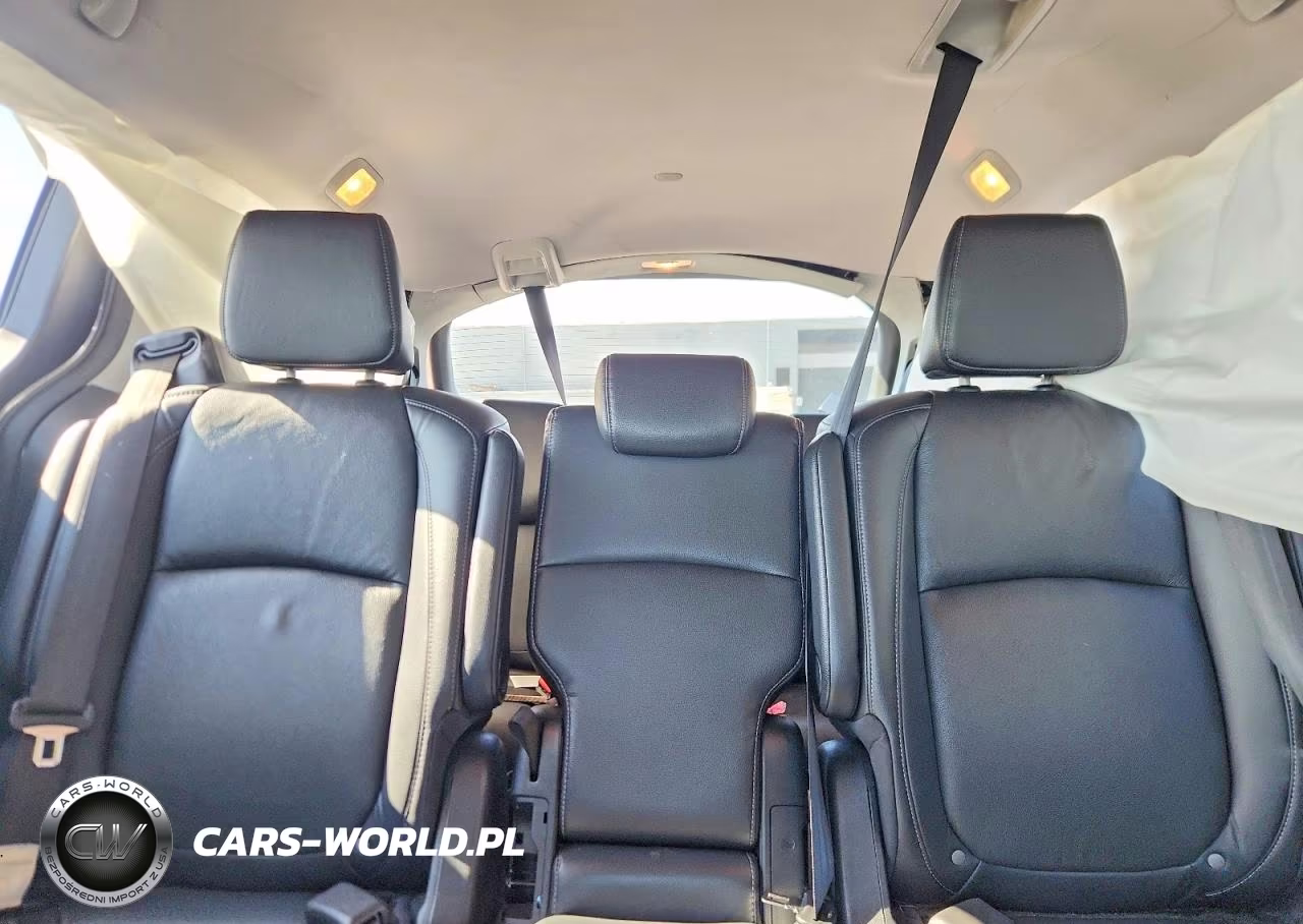 2022 Honda Odyssey Touring VIN:5FNRL6H88NB045028 - 10