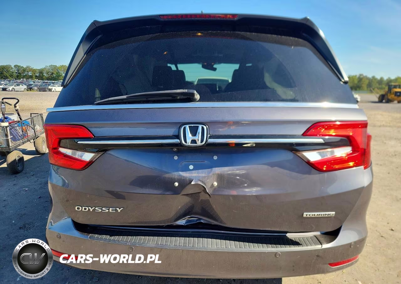 2022 Honda Odyssey Touring VIN:5FNRL6H88NB045028 - 6