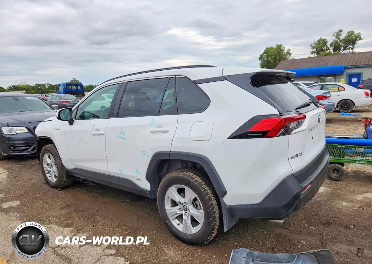 2021 Toyota Rav4 Hybrid Xle VIN:2T3R6RFV1MW011443 - 2