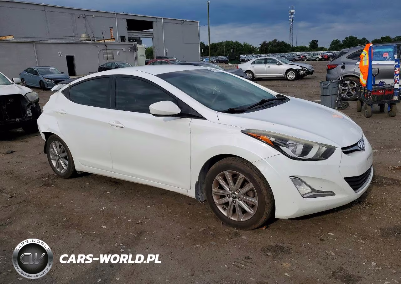 2015 Hyundai Elantra Se VIN:5NPDH4AE7FH644232 - 4