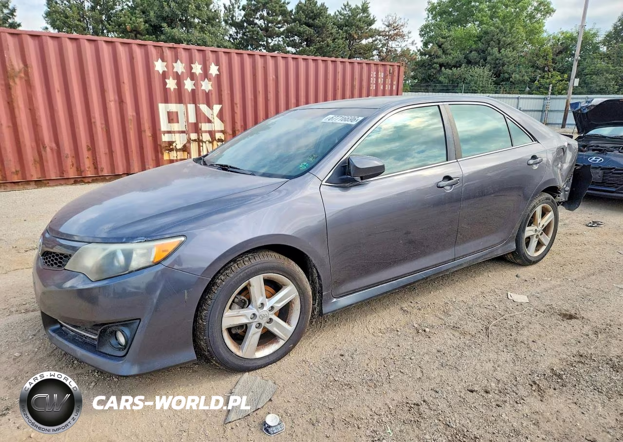 2014 Toyota Camry Se VIN:4T1BF1FK8EU401717 - 1