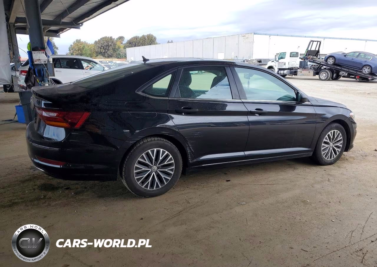 2019 Volkswagen Jetta S VIN:3VWCB7BU1KM142161 - 3