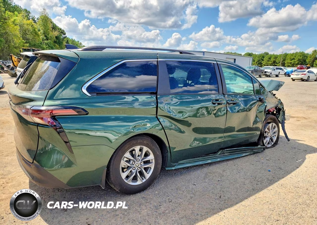 2026 Toyota Sienna Le VIN:5TDKRKEC2TS294239 - 3
