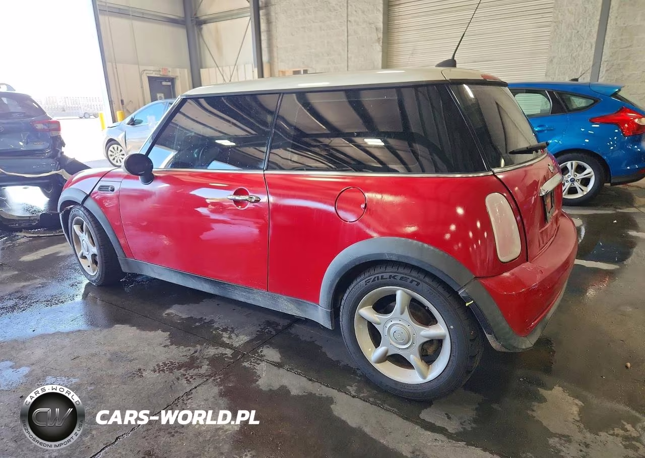 2005 Mini Cooper VIN:WMWRC33495TJ66972 - 2