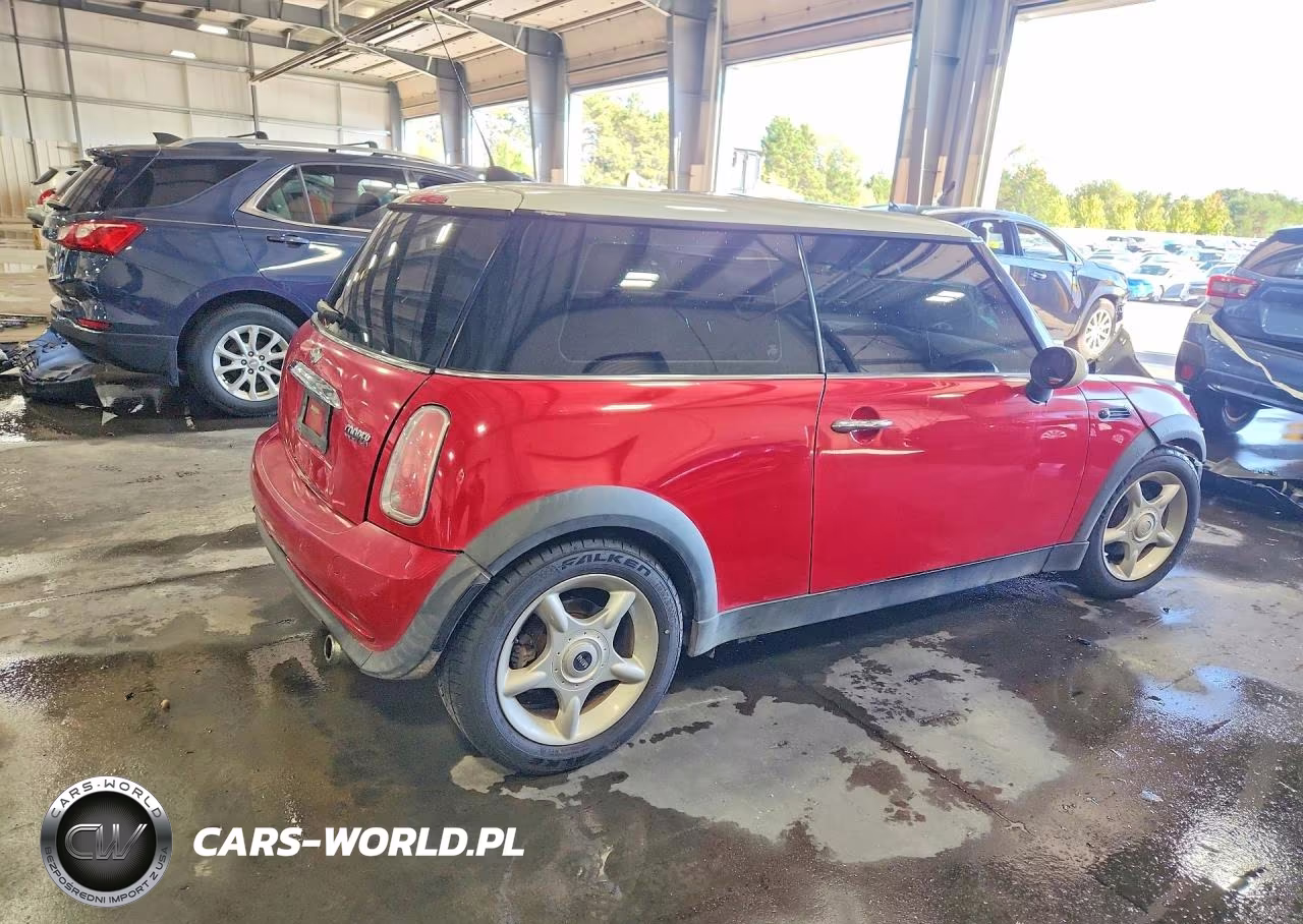 2005 Mini Cooper VIN:WMWRC33495TJ66972 - 3