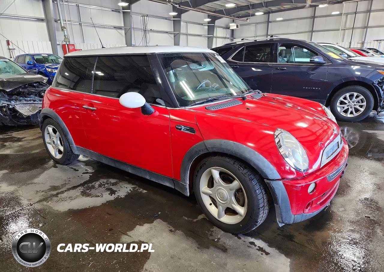 2005 Mini Cooper VIN:WMWRC33495TJ66972 - 4
