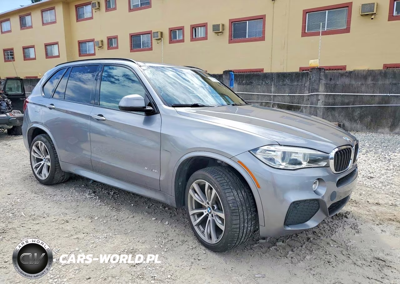 2017 BMW X5 Sdrive35I VIN:5UXKR2C33H0W43758 - 4