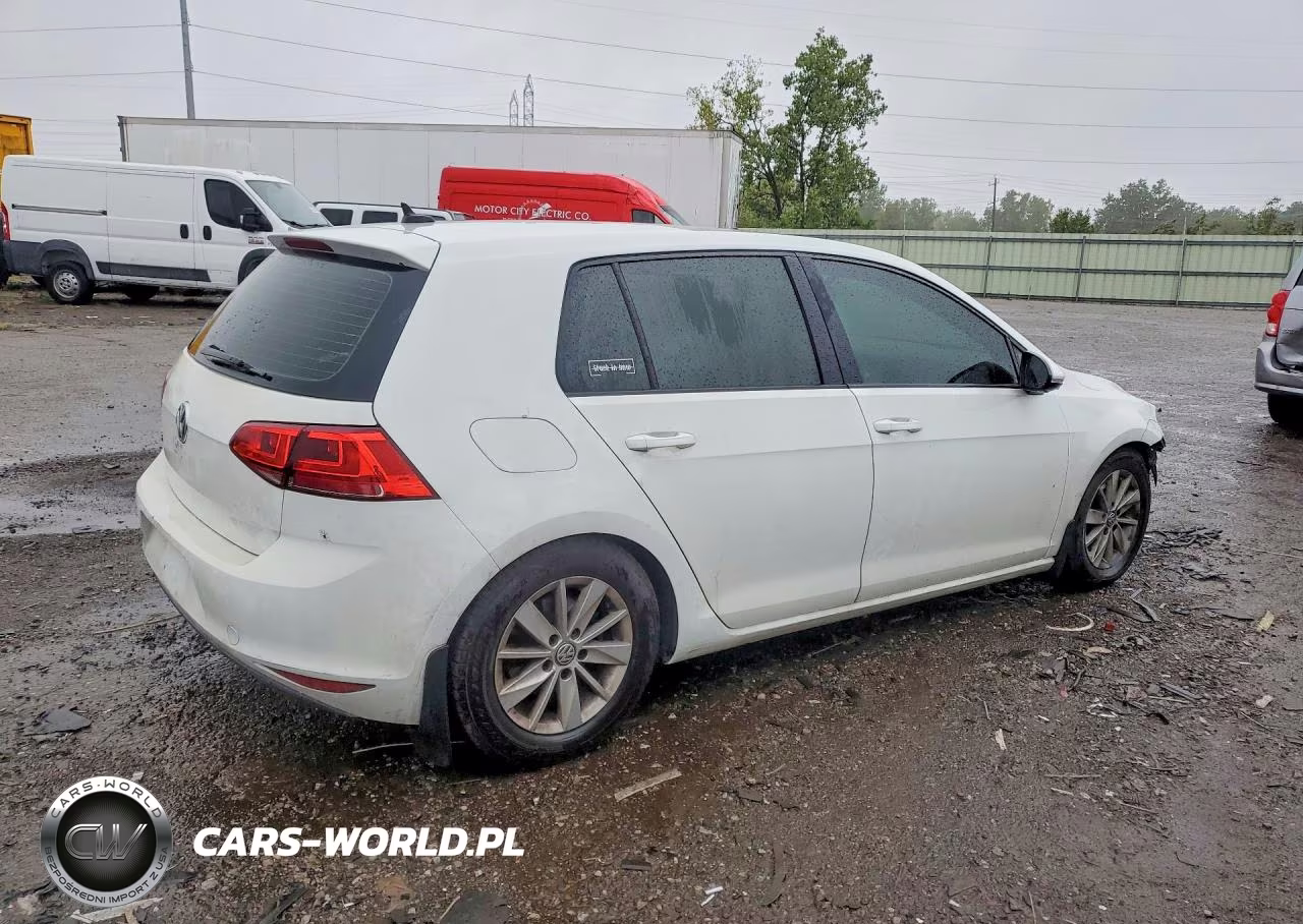 2016 Volkswagen Golf S VIN:3VW117AU8GM011330 - 3