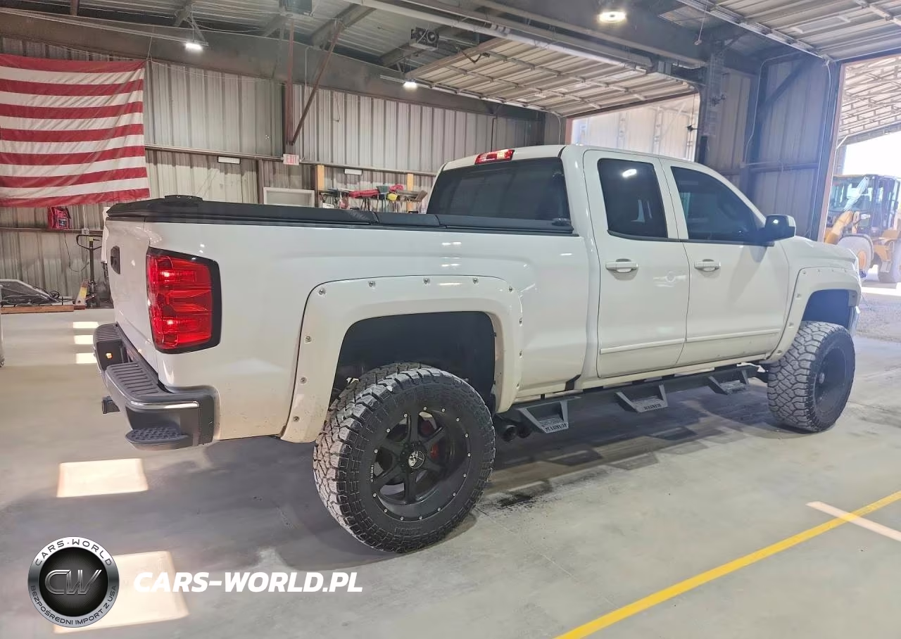 2017 Chevrolet Silverado K1500 Lt VIN:1GCVKREC5HZ399163 - 3