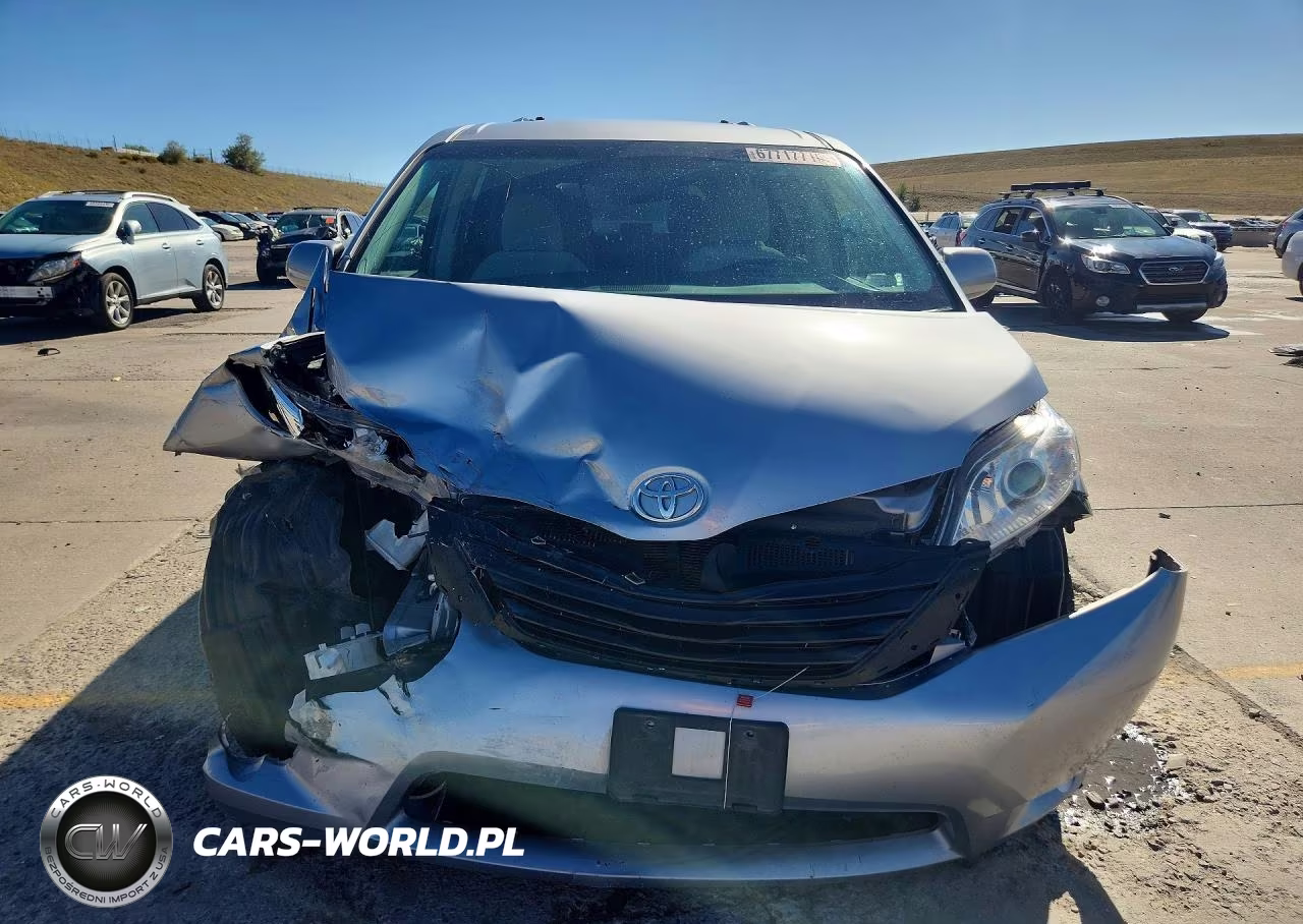 2013 Toyota Sienna Le VIN:5TDJK3DC2DS067769 - 5