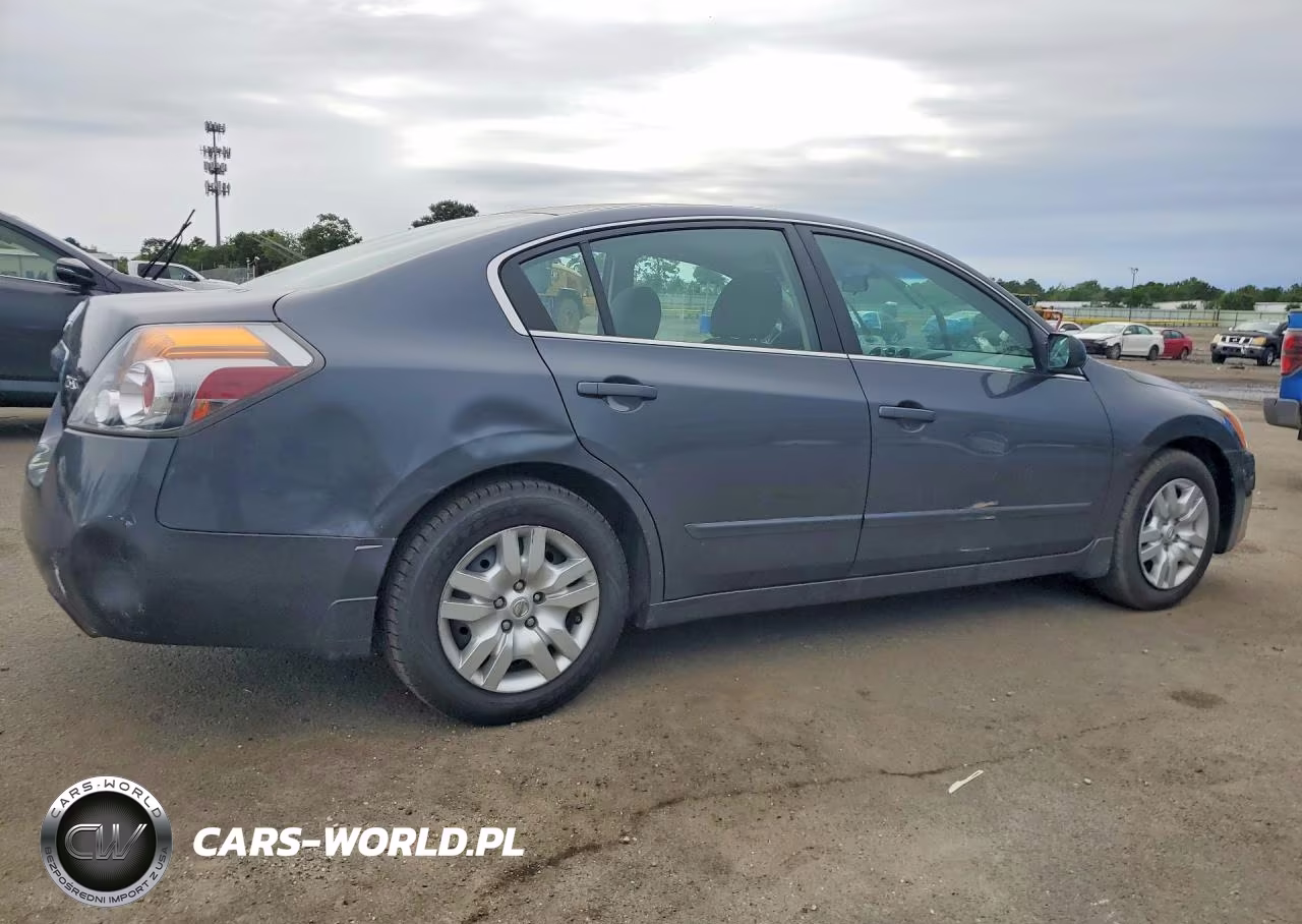 2010 Nissan Altima 2.5 VIN:1N4AL2AP2AN520469 - 3