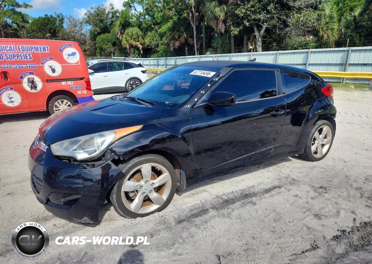 2012 Hyundai Veloster Base