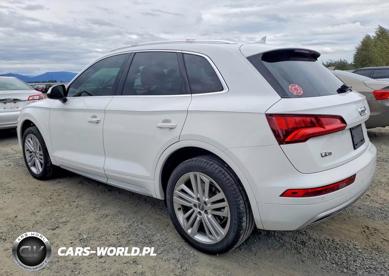 2018 Audi Q5 Prestige VIN:WA1CNAFY3J2040235 - 2