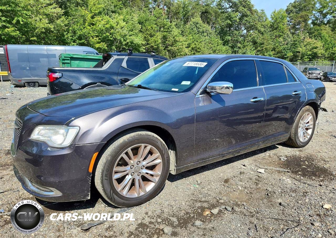 2017 Chrysler 300C