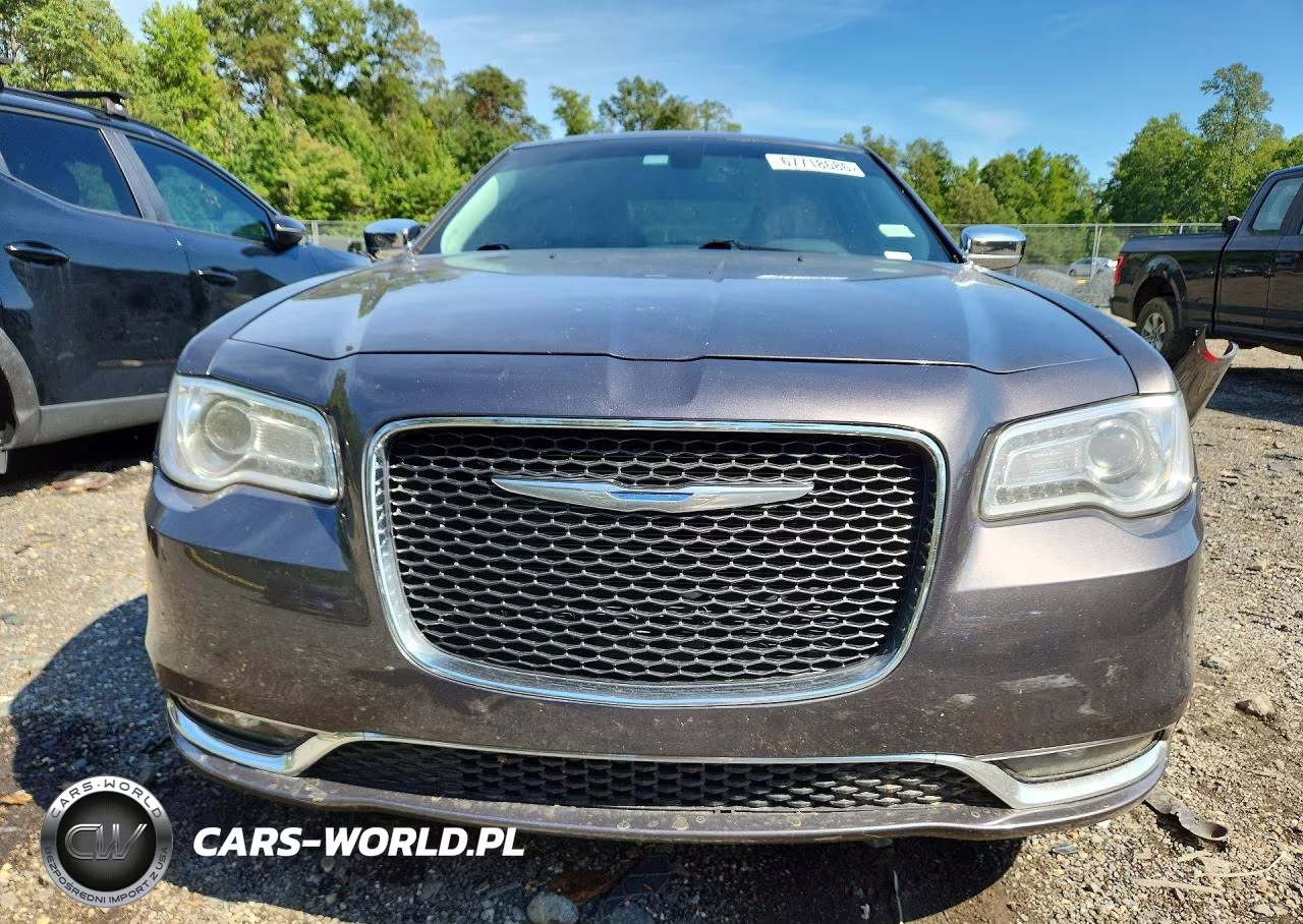 2017 Chrysler 300C VIN:2C3CCAEG2HH663047 - 5