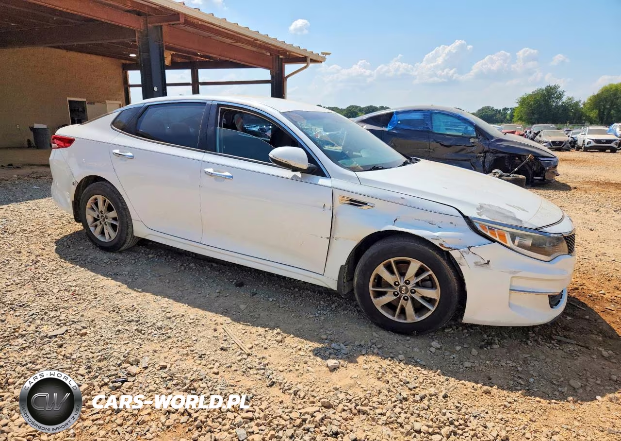 2016 Kia Optima Lx VIN:5XXGT4L30GG052627 - 4