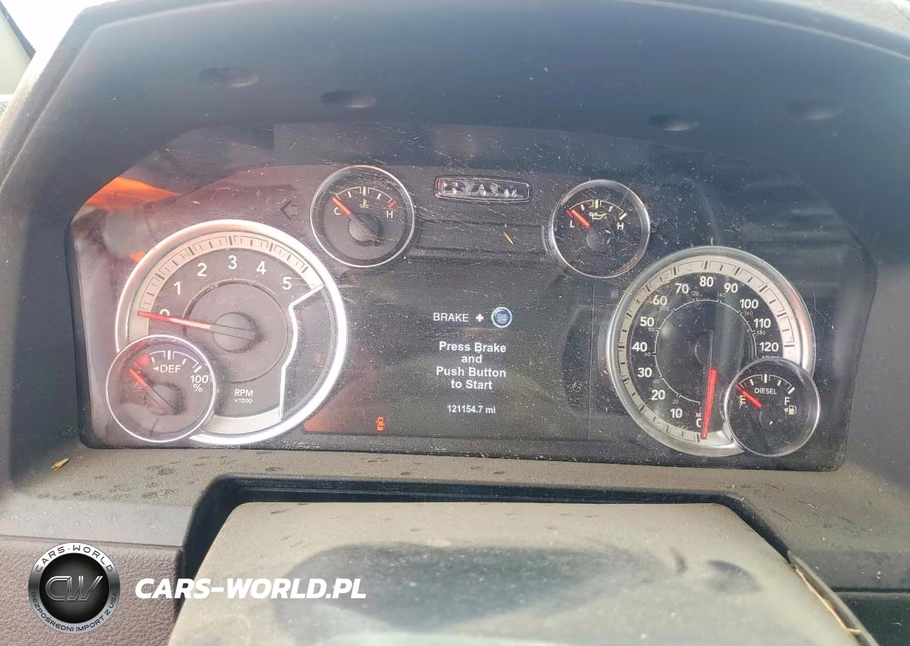 2017 Ram 2500 Laramie VIN:3C6UR5FL9HG772632 - 9